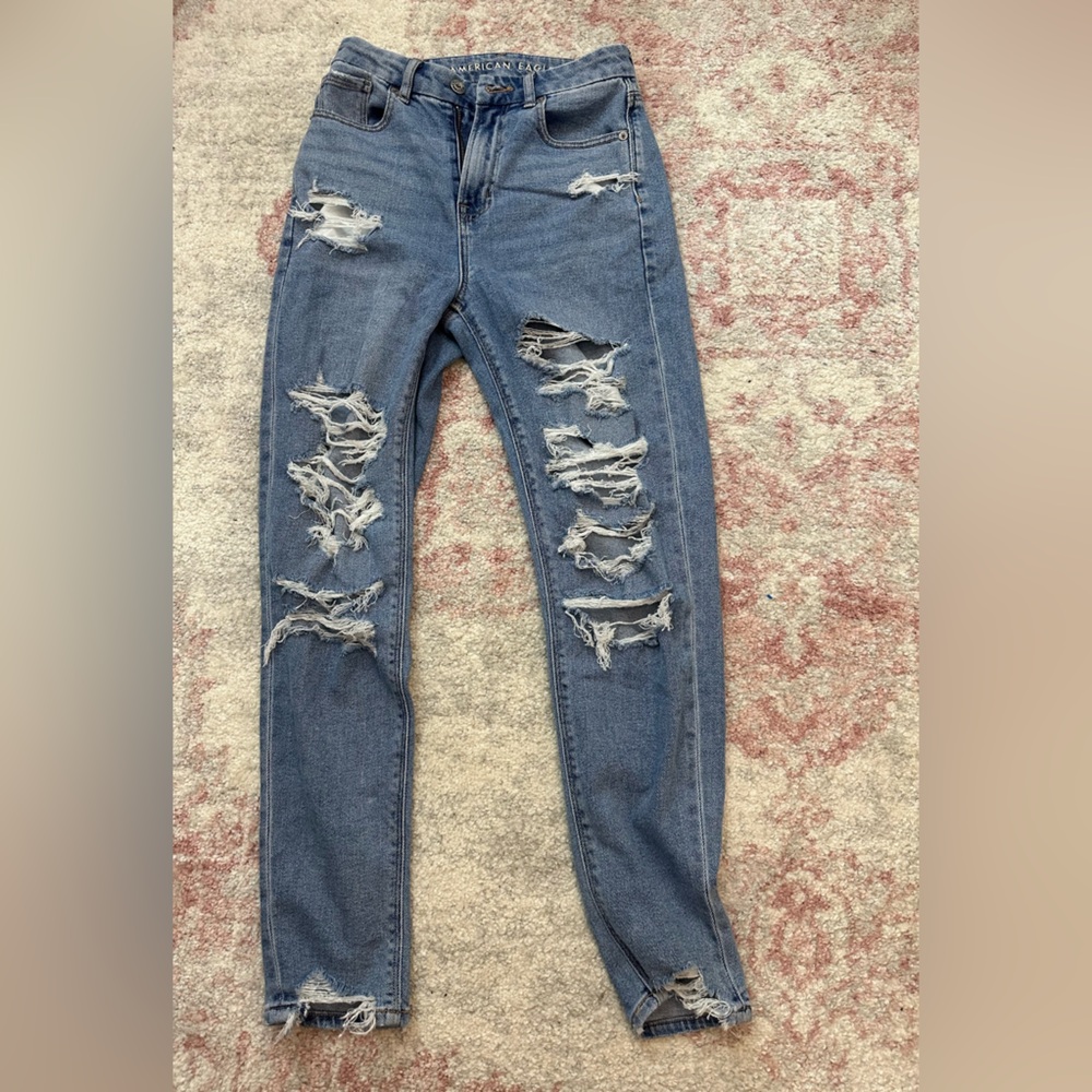 american eagle stretchy curvy mom jeans